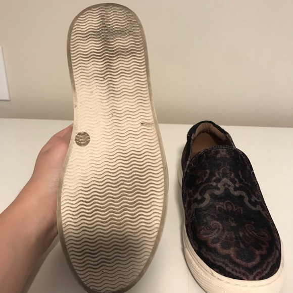 Lucky brand slip on sneakers - Picture 6 of 7